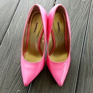 XAPPEAL PINK PUMPS